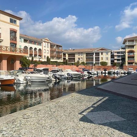 Appt 2 Pieces Port Frejus - Mega Terrasse + Garage Apartment Exterior photo